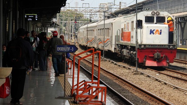 Banjir di Grobogan, 5.406 Tiket Kereta Dibatalkan, Ribuan Penumpang Tiba di Daop 4 Semarang Selama Libur Panjang