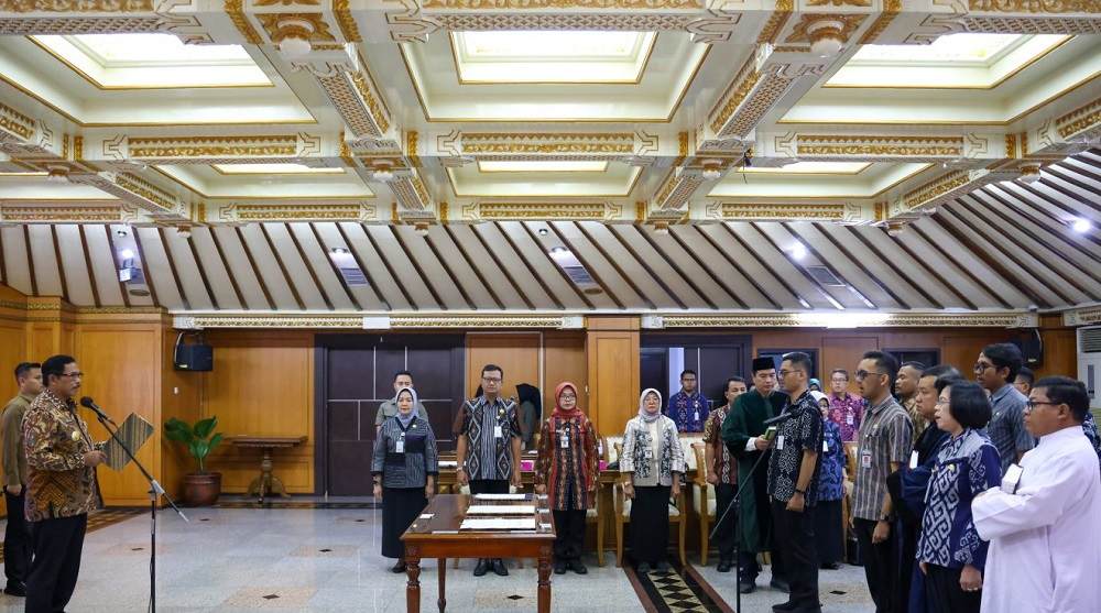 Lantik Pejabat Fungsional, Pj Gubernur: Kerja Cerdas, Ikhlas, dan Jaga Integritas