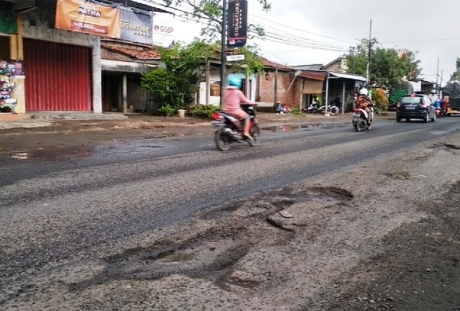 Dikeluhkan Pengguna Jalan, Pemkab Demak Ajukan Permohonan Perbaikan Jalan Rusak ke BBPJN