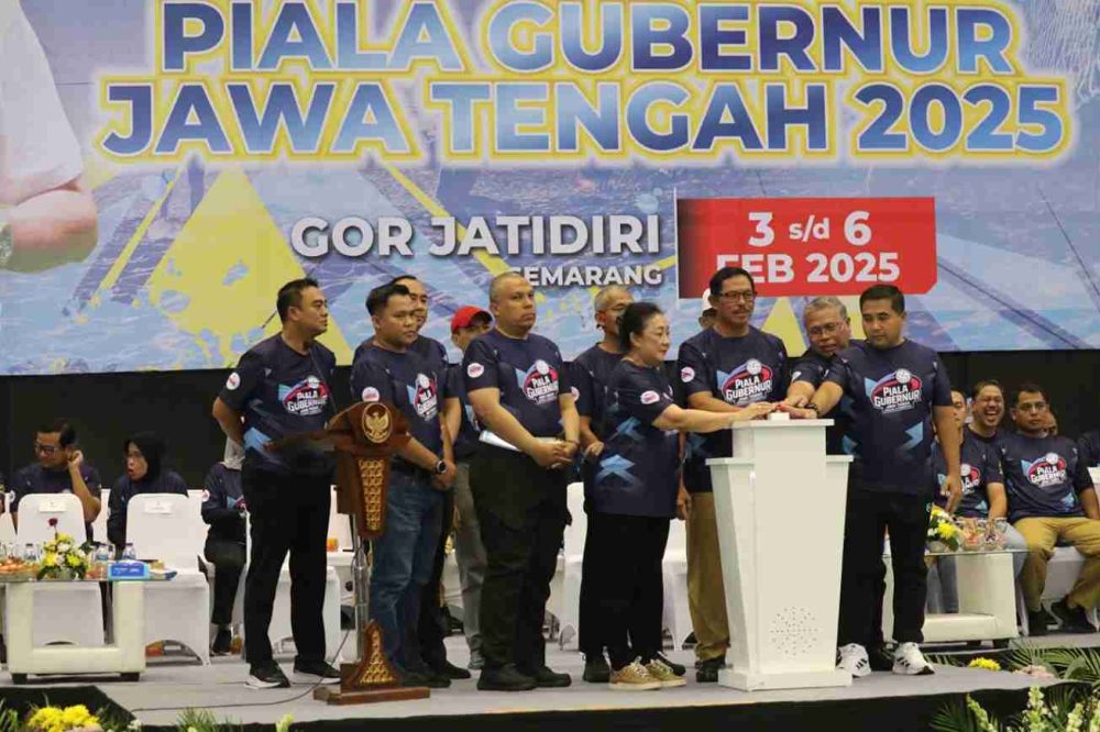 Buka Kejuaraan Bola Voli Piala Gubernur Jateng, Nana Sudjana: 27 Klub Siap Bertanding