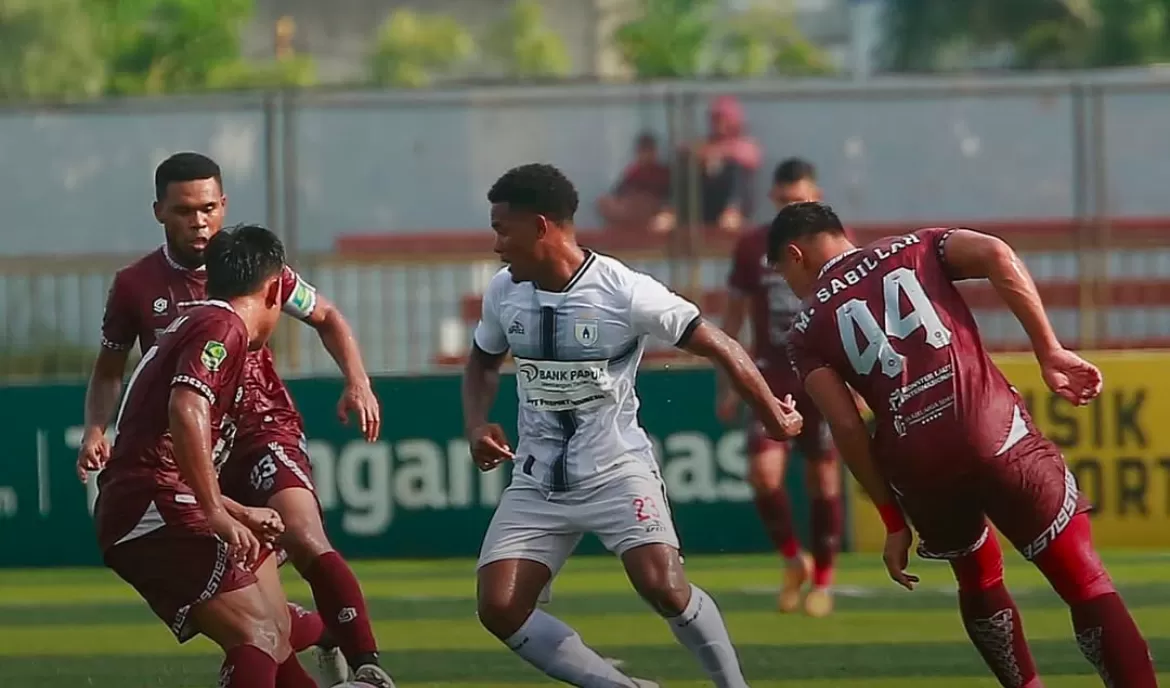 Suporter Ngamuk, Banur Pilih ‘Me Time’ di Laga Sisa!