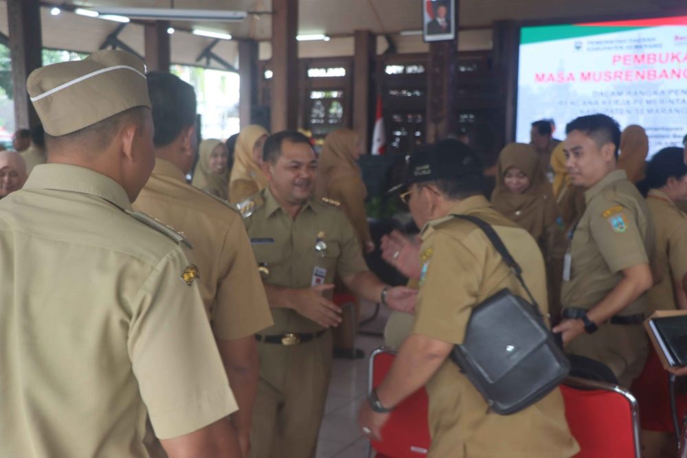 Pemkab Semarang Gagas Pembuatan “Keripik Sampah”