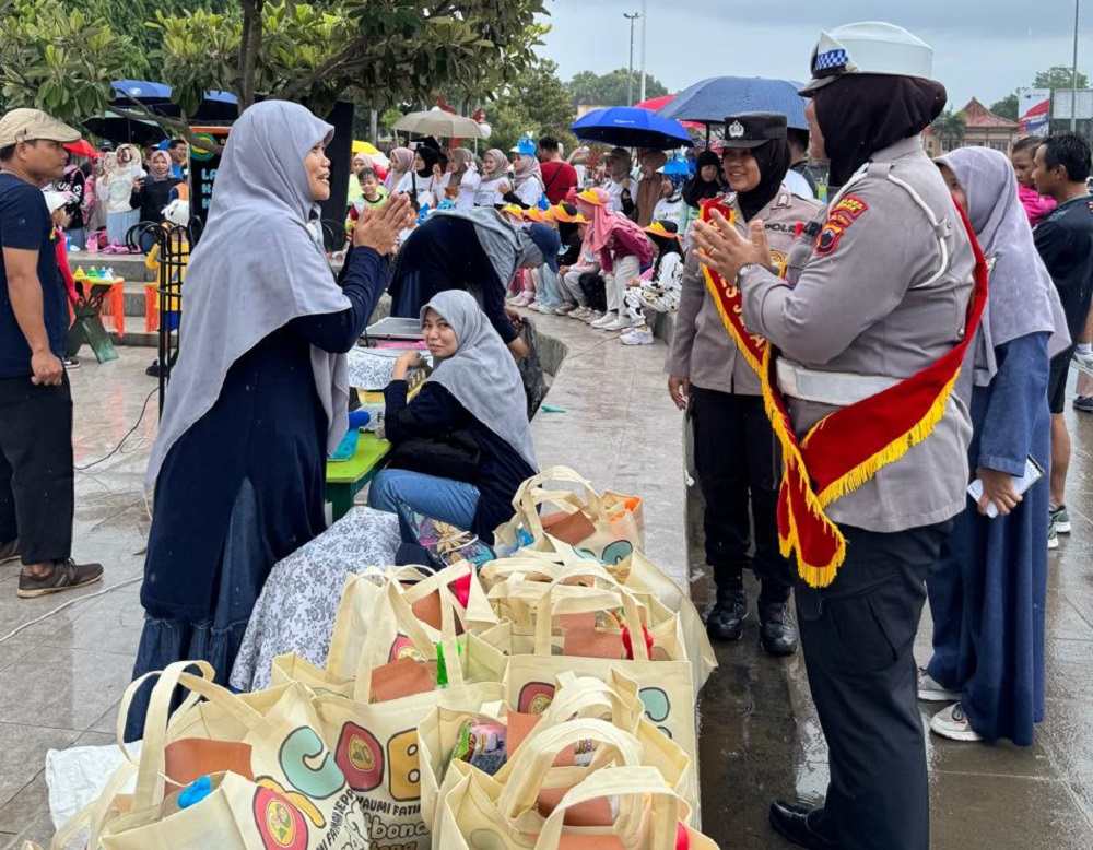 Pleton Siaga Polres Jepara Gelar Patroli Libur Akhir Pekan