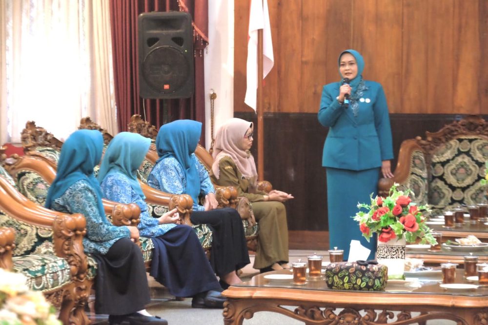 Resmi Dilantik, Ketua TP PKK Temanggung Ajak Kader Aktif Terjun ke Masyarakat