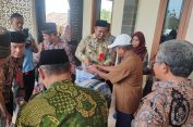 Hari Kedua Safari Ramadan, Bupati Sragen Salurkan Sejumlah Bantuan