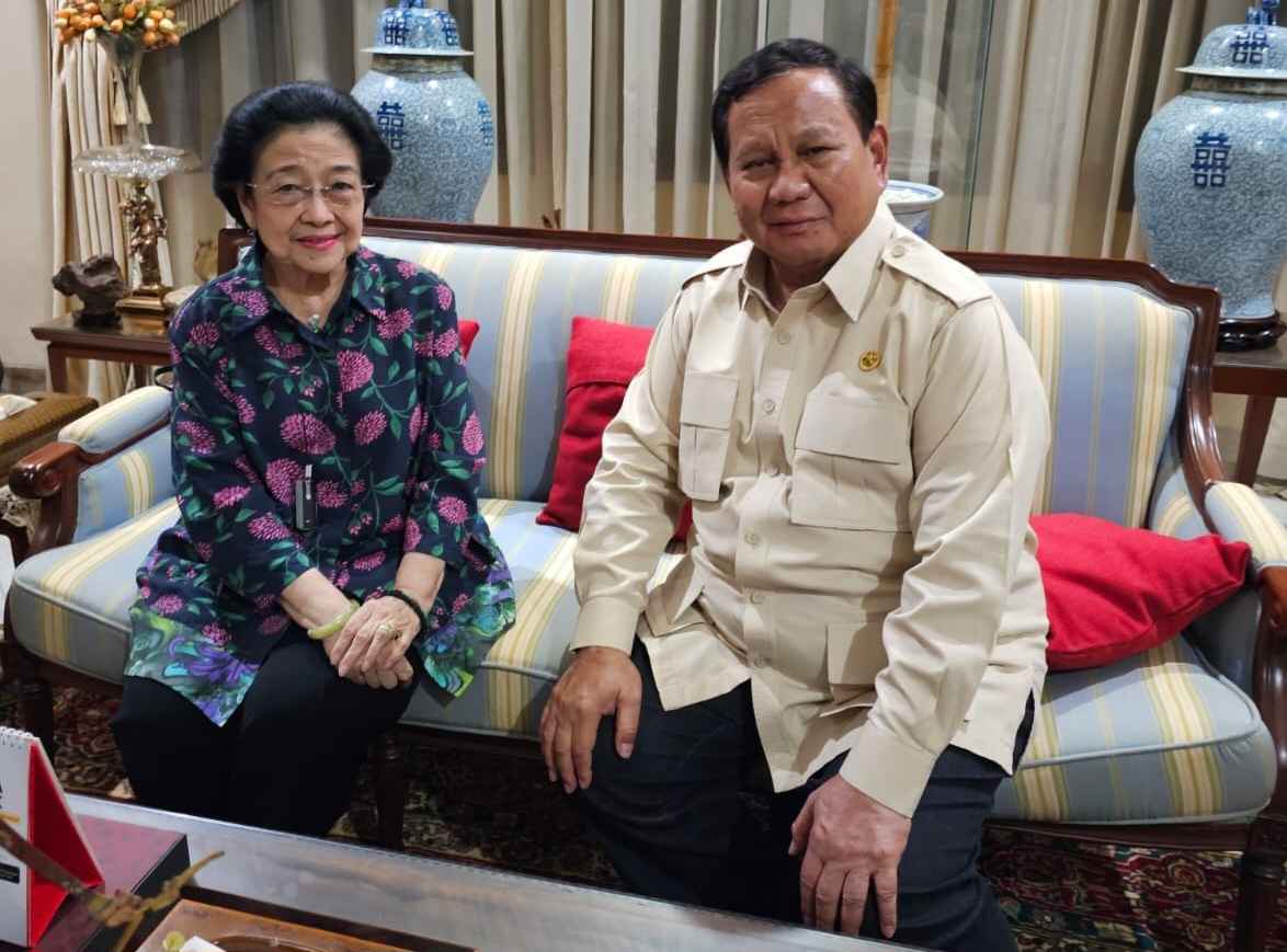 Pertemuan Hangat Prabowo-Megawati, Dasco Beberkan Isinya