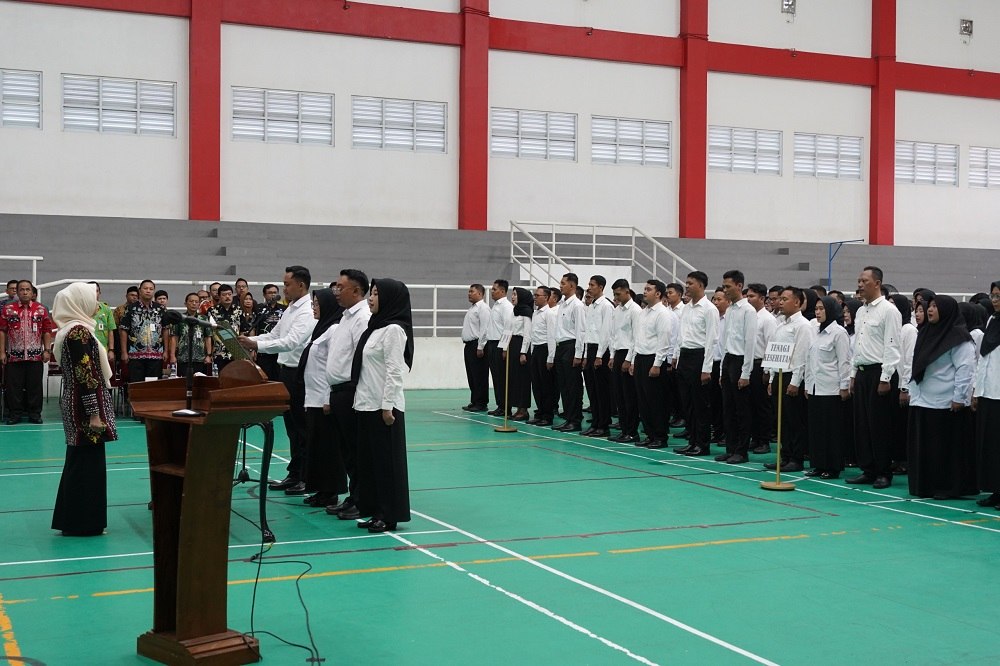Bupati Demak Serahkan SK Ratusan CPNS dan PPPK