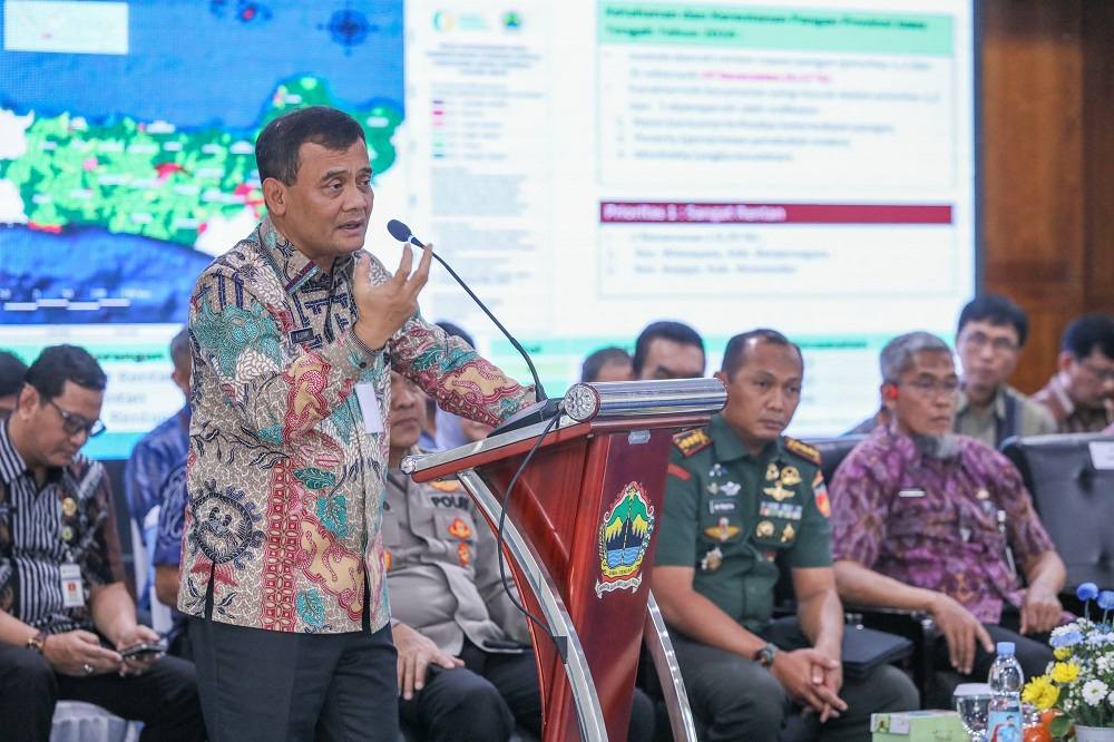 Gubernur Jateng Bentuk Tim Khusus Siap Roadmap Penanganan Sampah