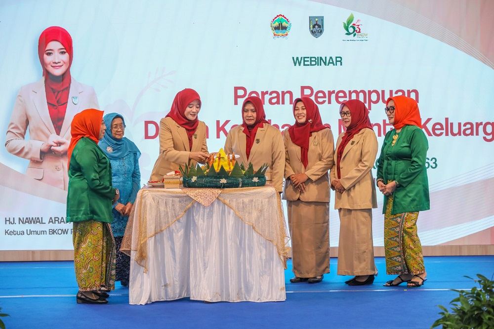 HUT Ke-63 BKOW Jateng, Nawal Ingatkan Kesehatan Mental Wanita