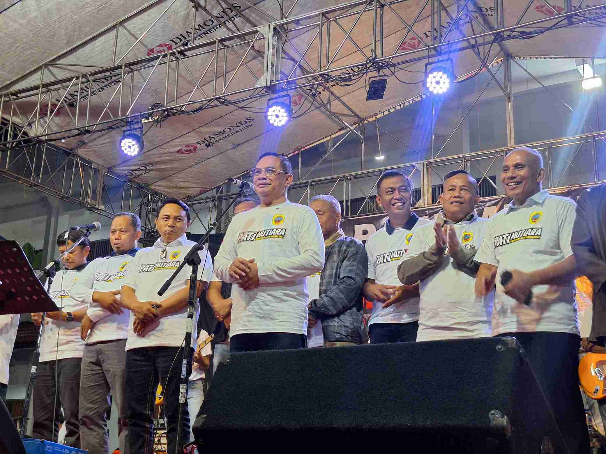 Hiburan Rakyat Meriahkan Malam Akhir Pekan di Pendopo Pati, Bupati Sudewo: Ini Refleksi dan Penyegaran Otak