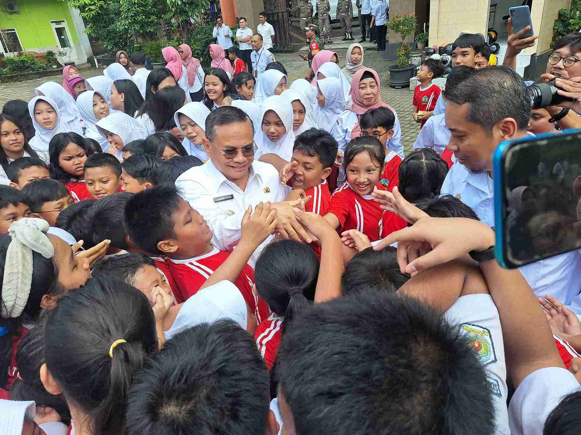 Bupati Sudewo Siap Sambangi SD di Pelosok: Tak Ada Lagi Sekolah yang Terlupakan