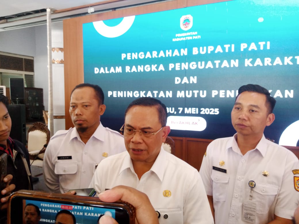 Bupati Sudewo: Sekolah yang “Mark Up” Nilai, Kepala Sekolahnya Akan Diganti