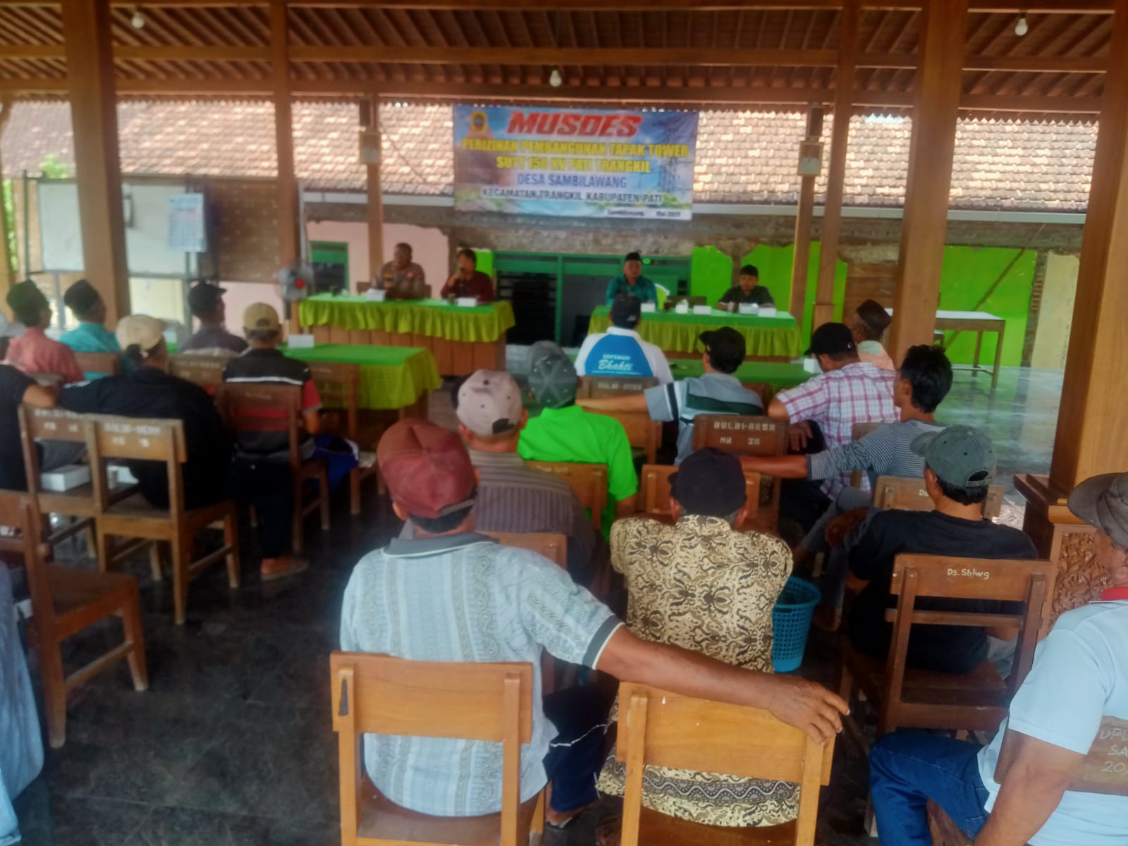 Warga Sambilawang Setuju Pembangunan Tower SUTT, Meski Ganti Rugi Belum Jelas