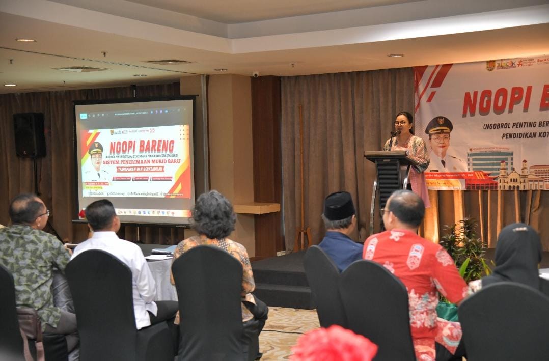 Pemkot Semarang Beri Beasiswa di Sekolah Swasta