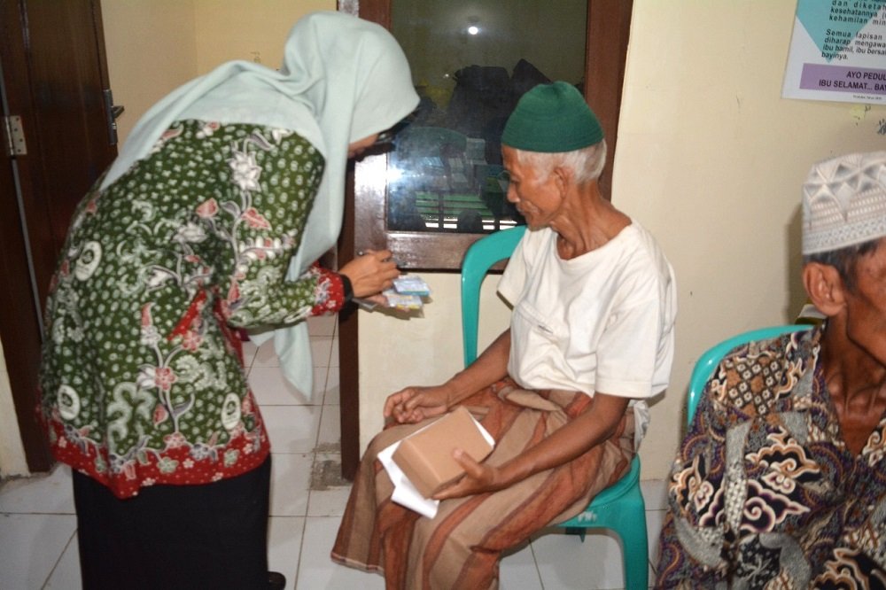 Ratusan Warga Desa di Rembang Terlayani melalui Program Speling