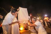 Perayaan Waisak, 2.569 Lampion Mengangkasa dari Borobudur