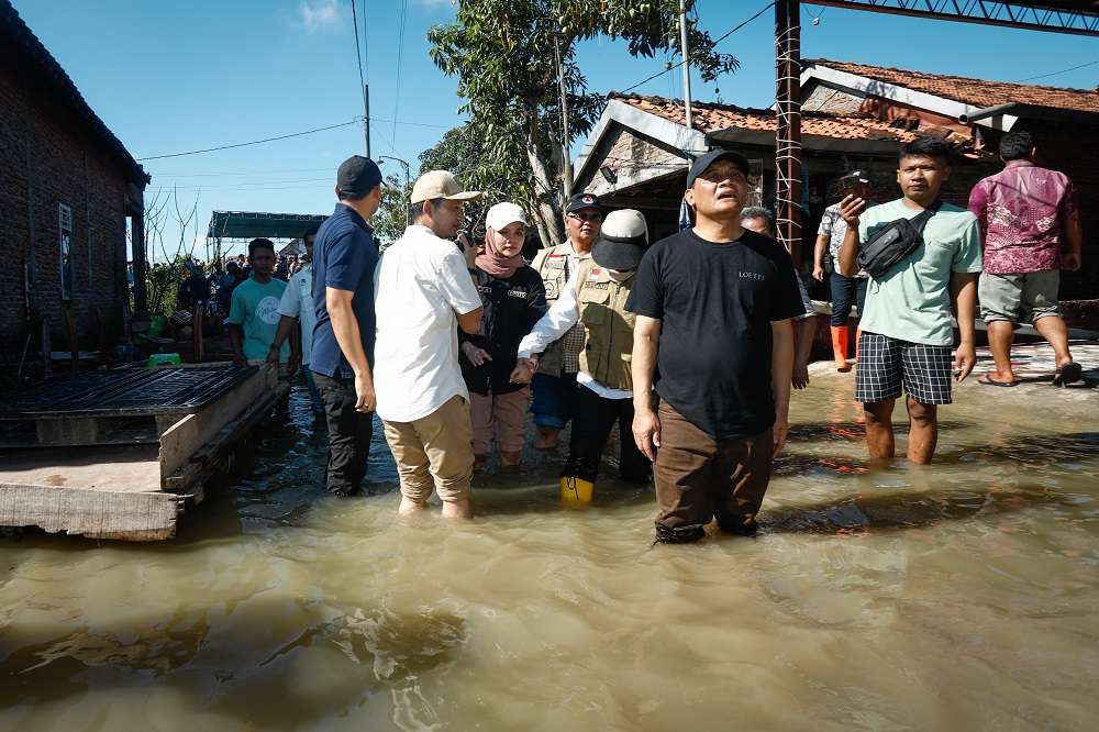 Warga Terdampak Banjir Sayung Semringah Dikunjungi Gubernur Ahmad Luthfi: Bawa Harapan dan Solusi