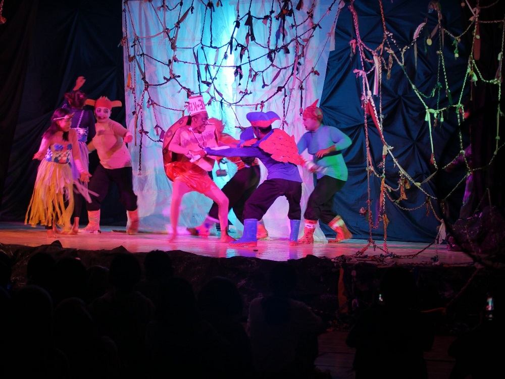 Pentas Keliling Jateng, Teater Lentara Jepara Angkat Persoalan Bawah Laut