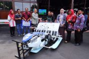 Bupati Kudus Serahkan Alsintan kepada Kelompok Tani, Targetkan Swasembada Pangan
