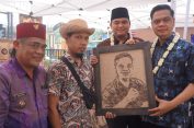 Bupati Jepara Apresiasi Lukisan Limbah Batok Kelapa Asal Lebak