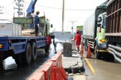 Kementerian PU Pasang Batas Beton untuk Urai Kemacetan Rob Sayung