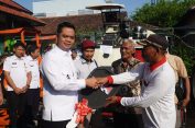Bupati Jepara Serahkan Alsintan Rp1,1 Miliar ke 17 Kelompok Tani