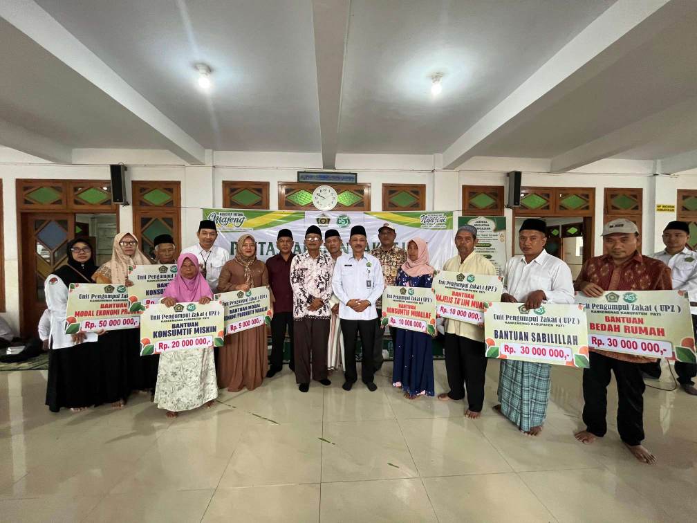 Semarak HUT RI, Kemenag Pati Salurkan Bantuan Senilai Rp 175 Juta