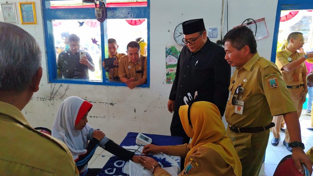 Pemkab Rembang Luncurkan Pemeriksaan Kesehatan Gratis bagi Siswa Sekolah