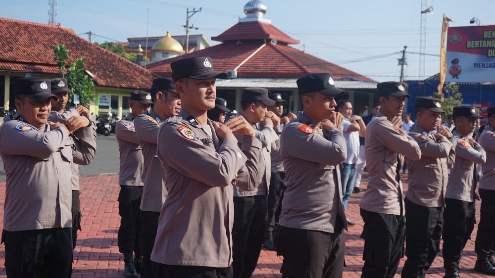 Polres Jepara Gelar Latihan PBB, Asah Kemampuan Personel