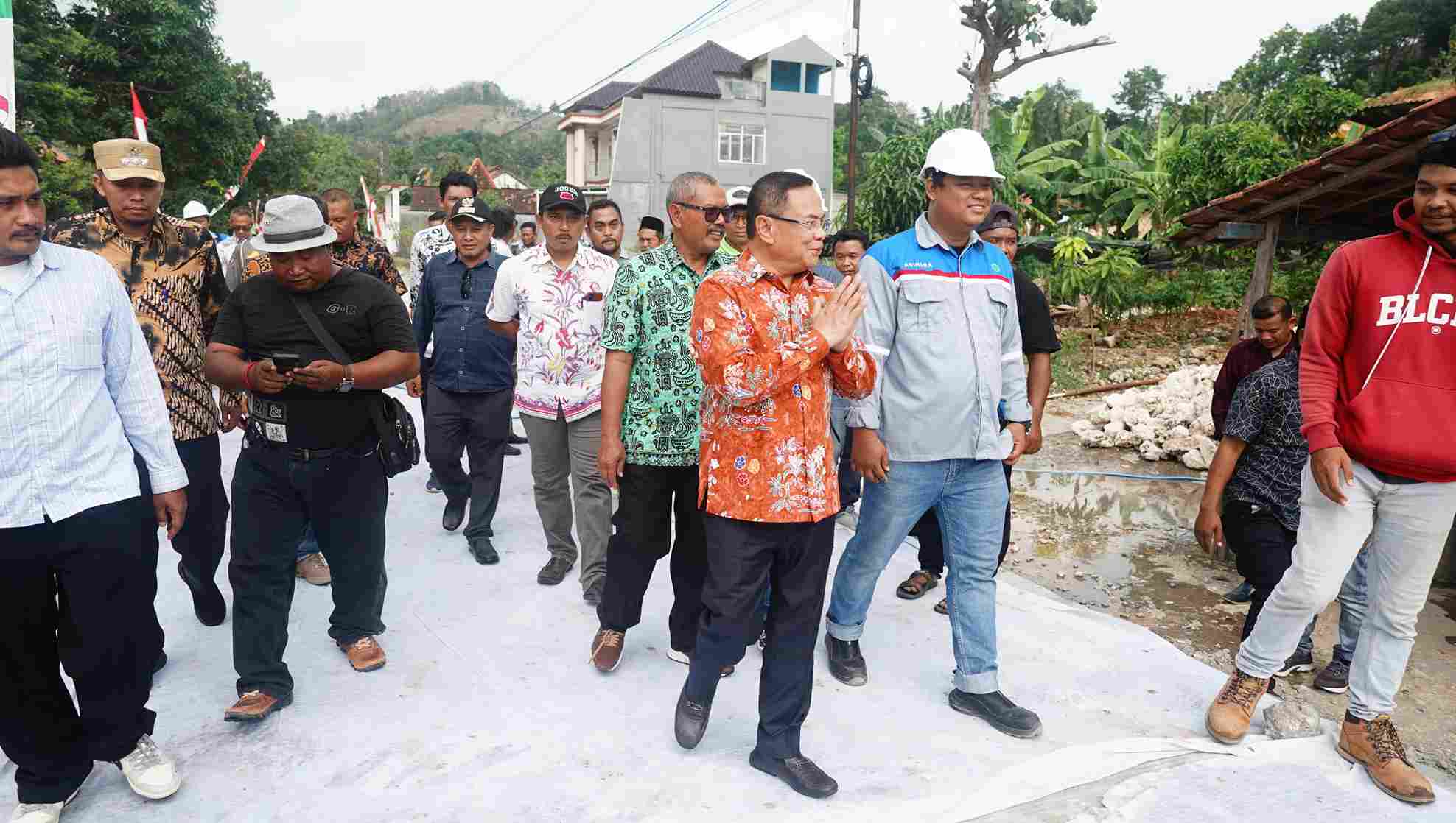 Bupati Pati Tinjau Pembangunan Jalan Porangparing–Kuwawur dan Kuwawur–Pakem di Sukolilo