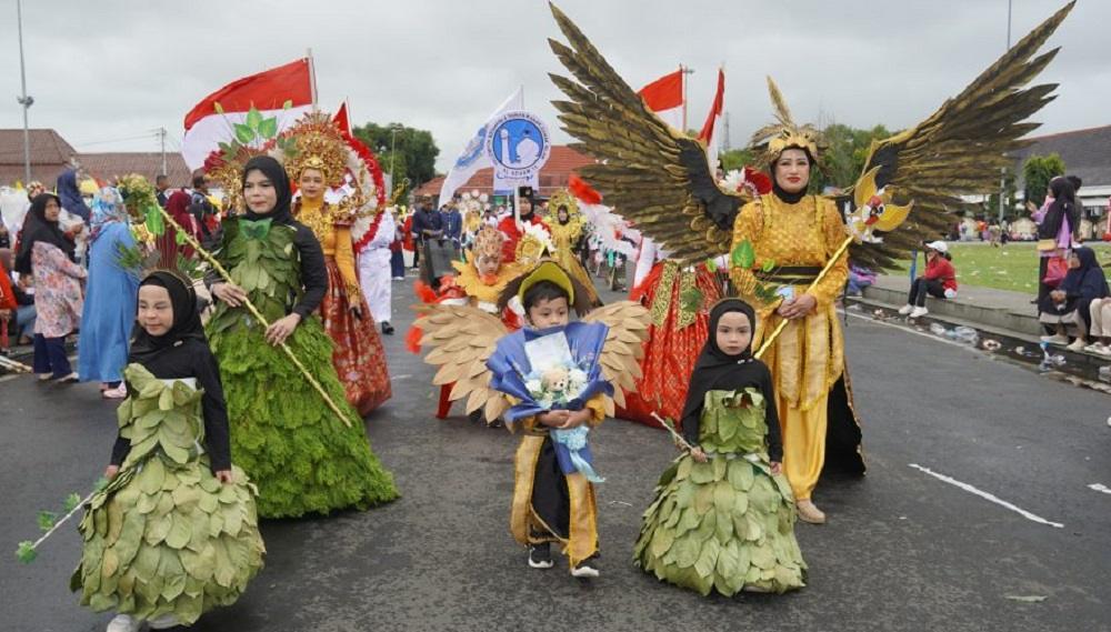 Karnaval Gebyar PAUD Cilacap Jadi Ajang Kreasi Anak Hebat