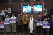 1508 Anak Pengukir Jepara Terima Beasiswa PIP