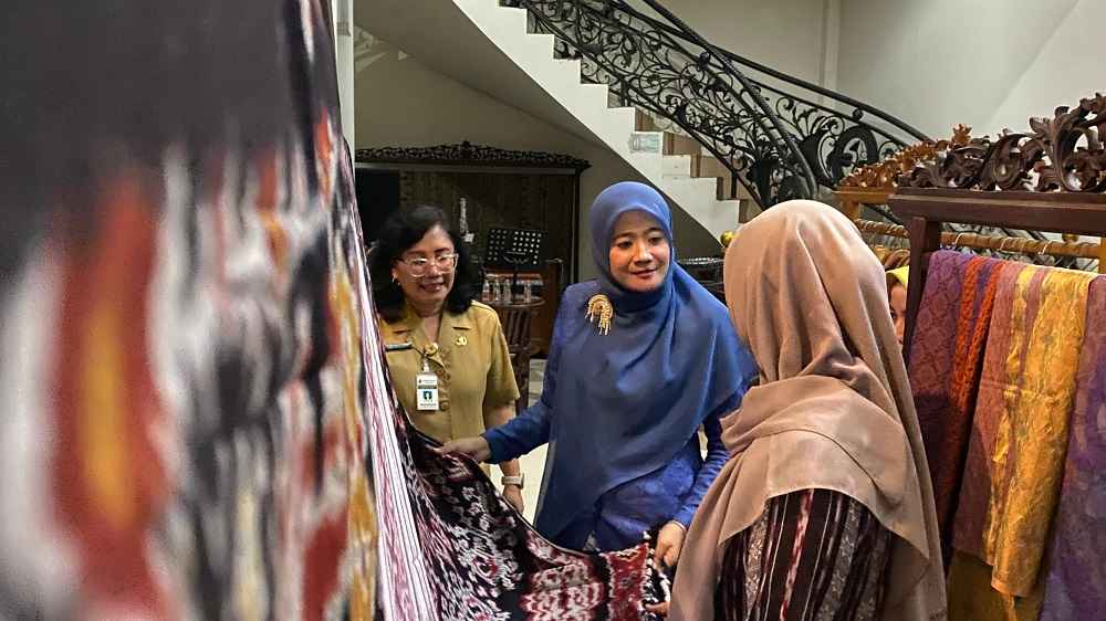 Nawal Arafah Dorong Tenun Troso Harus Makin Mendunia