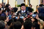 Presiden Prabowo Resmi Lantik Erick Thohir Sebagai Menpora RI