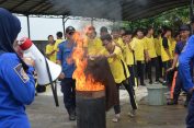 Ratusan Pelajar di Batang Dilatih Padamkan Api