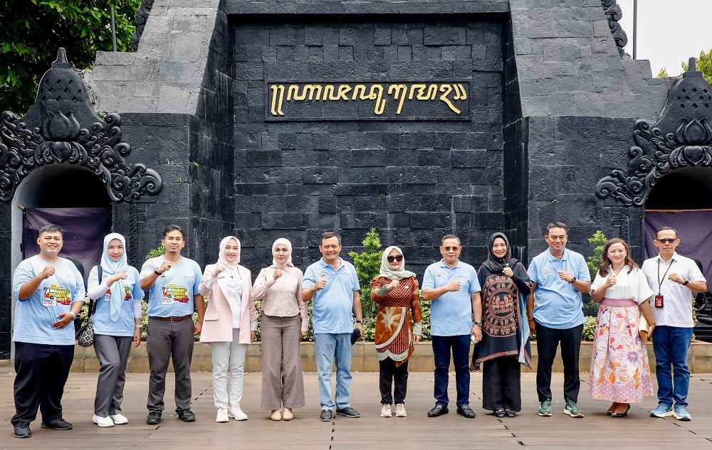 Pagi Ini Gubernur Ahmad Luthfi Ngobrol Bareng Warga Jateng di TMII