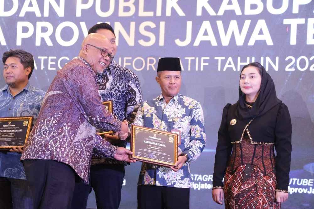 Anugerah KIP 2025, Kabupaten Jepara Raih Predikat Informatif
