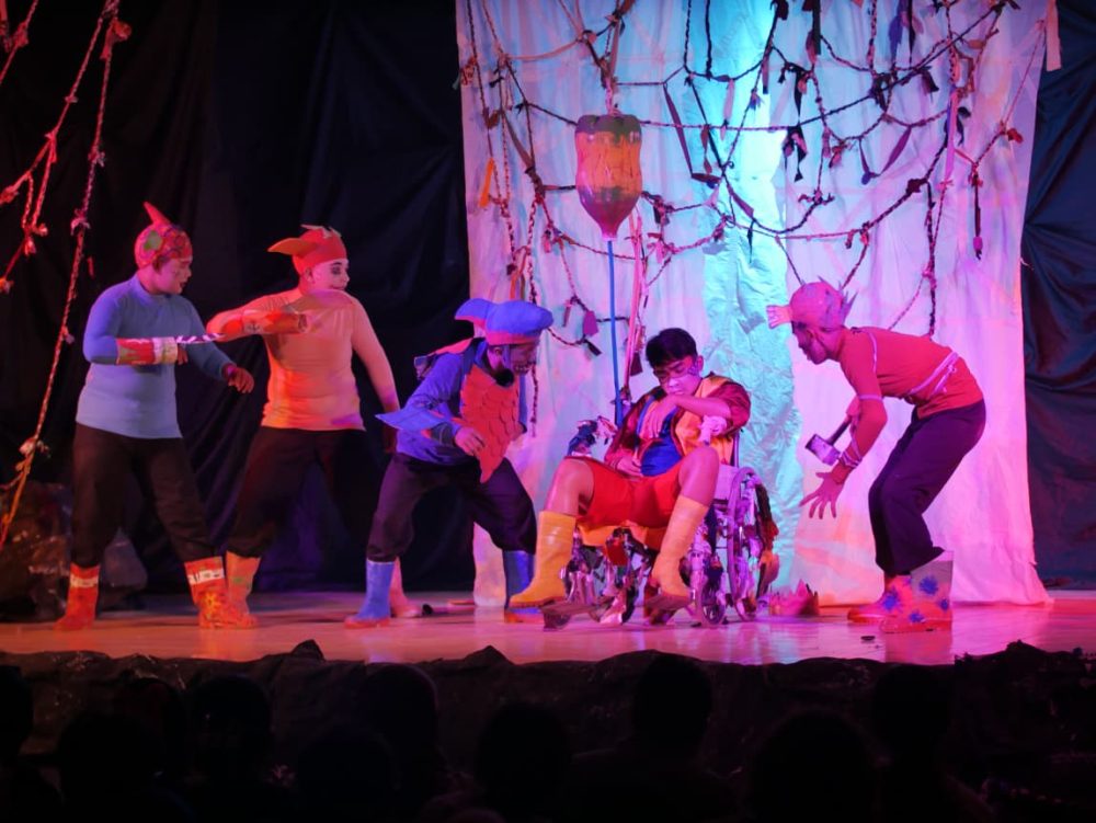 Kampanye Isu Lingkungan Lewat Festival Teater Pelajar 2025