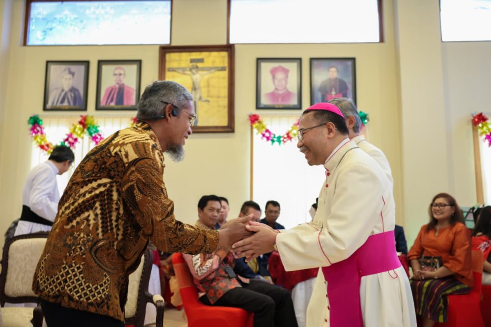 Silaturahmi dengan Gereja Katolik dan Pantekosta, Ini Pesan Sekda Jateng