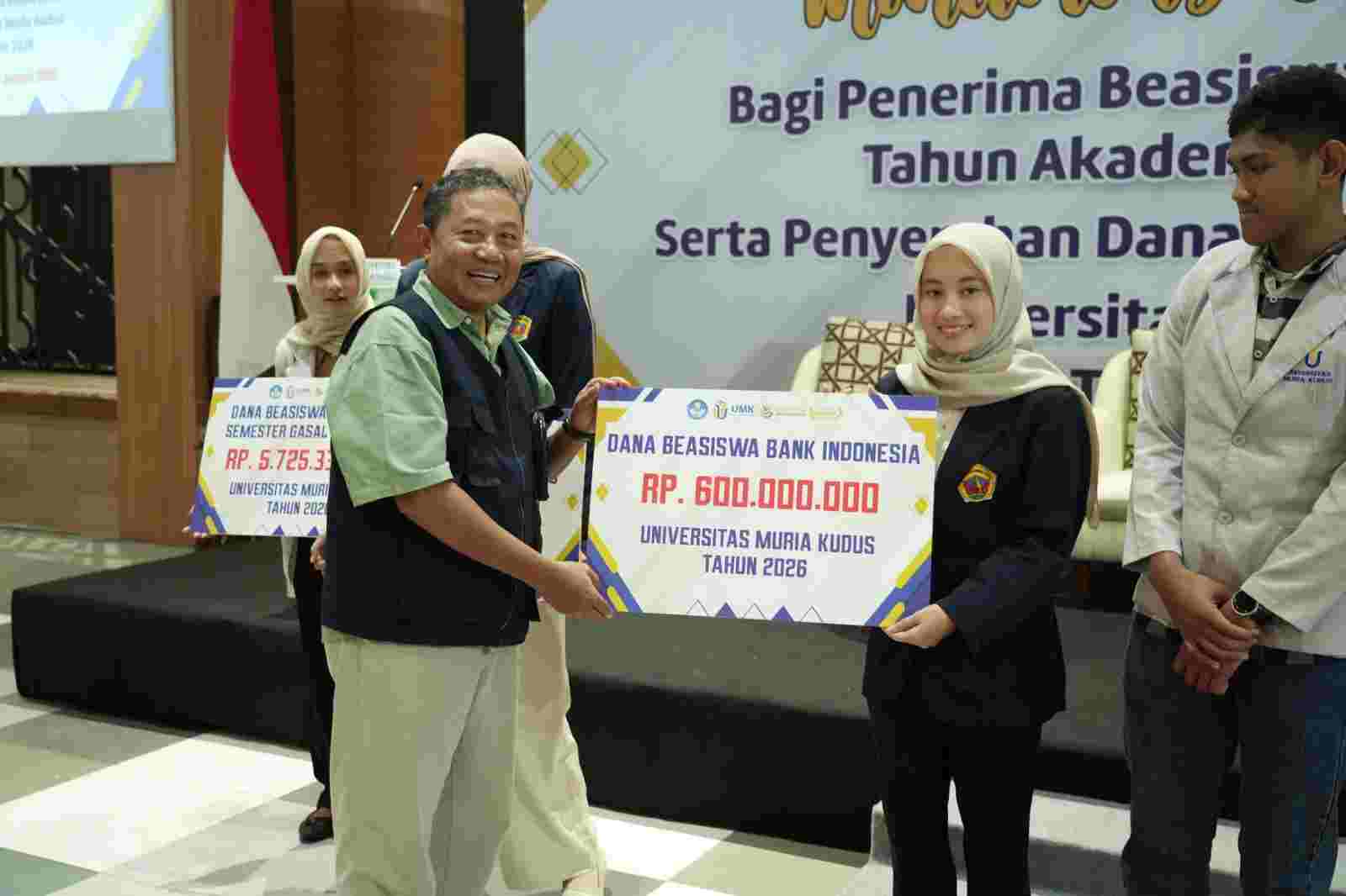 Penerima Beasiswa Harus Jadi Pioner dan Teladan