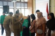Plt. Bupati Pati Salurkan Bantuan Baznas untuk Fakir Miskin
